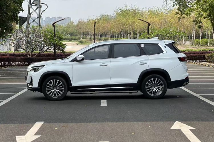 Used JETOUR X90 PLUS 2023 Facelift 1.6TD DCT Villa 7-Seater Exterior 2