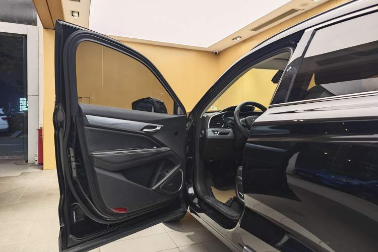 Used Geely Auto Monjaro New Energy 2019 Updated 400T YAOXINGER Pure Electric Range of 56 KM
