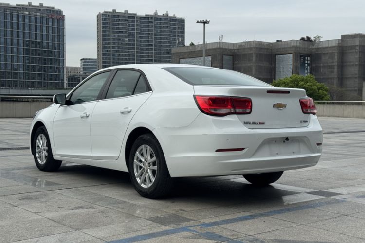 Used Chevrolet Malibu 2017 1.5T Automatic Comfort Edition Exterior 4