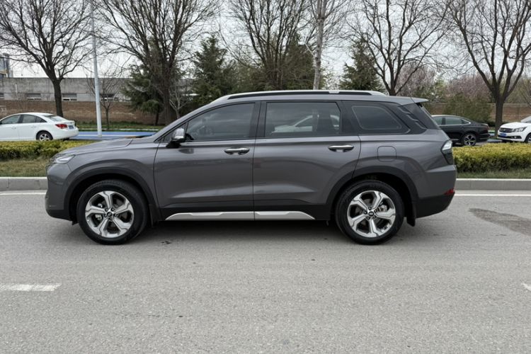 Used Hyundai Santa Fe 2023 Traveler 380T GDi Automatic Two-Wheel Drive GLX Elite Edition