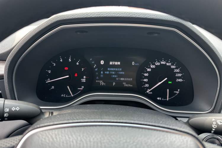 Used Toyota Avalon 2019 2.0L Ambition Edition China VI