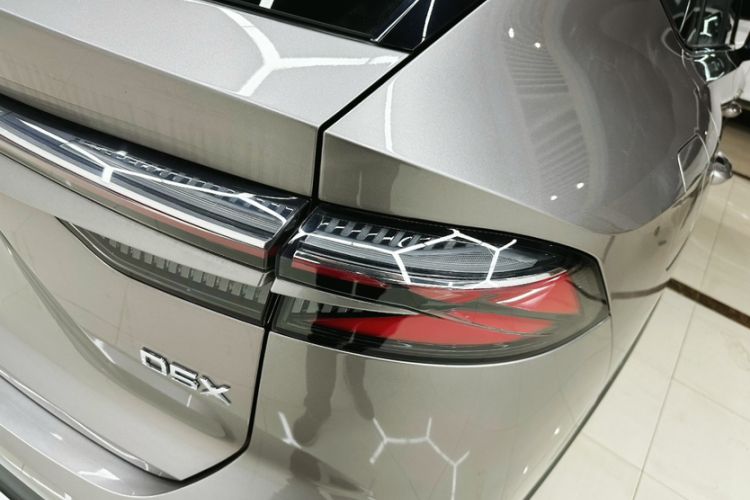 Used Roewe D5X DMH 2024 135 Flagship Edition
