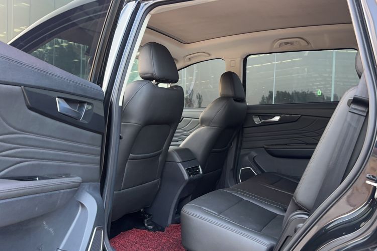 Used Sinotruk VGV U70 2020 1.5T Manual Elite Sunroof Version 7 Seats
