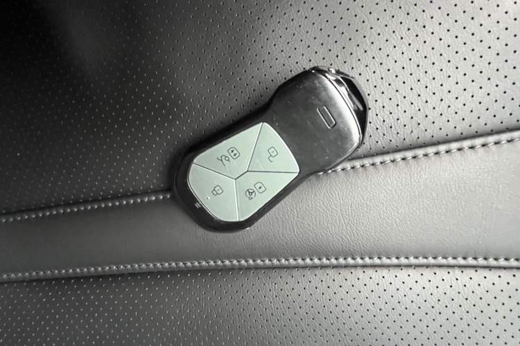 Used XPeng P7 2022 670N+