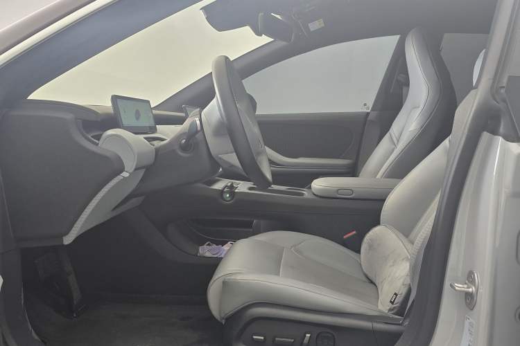 Used Nio ET5T 2023 75 kWh Touring