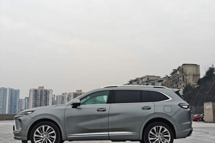 Used Buick Envision 2024 Encore Plus AWD Avenir