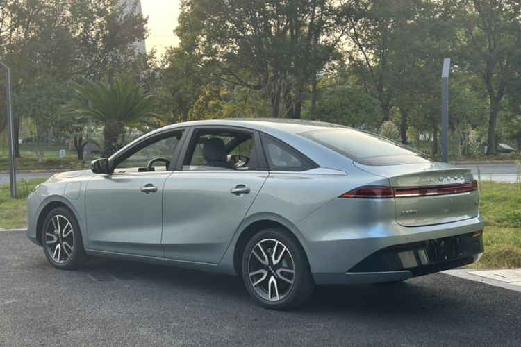 Used Roewe D6 2025 520km Smart Enjoyment Version