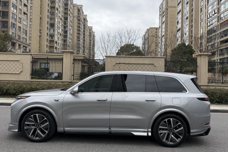 Used Li Auto L9 2022 Max model