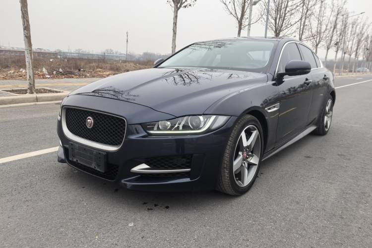 Used Jaguar XE 2018 2.0T 200 PS Two-Wheel-Drive R-Sport Sport Edition