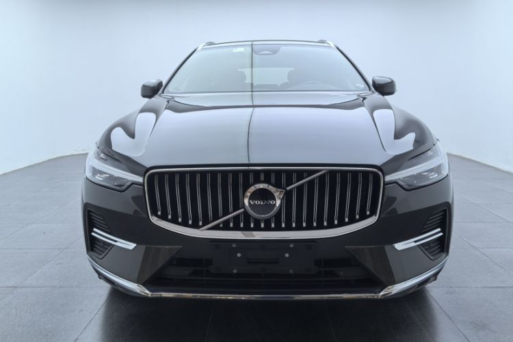 Used Volvo XC60 2022 B5 4x4 Smart Luxury Edition
