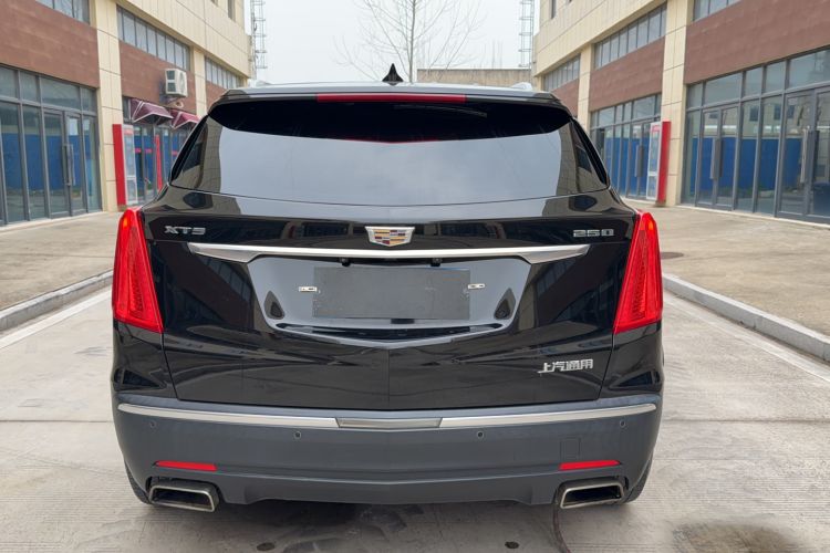 Used Cadillac XT5 2018 25T Luxury Model