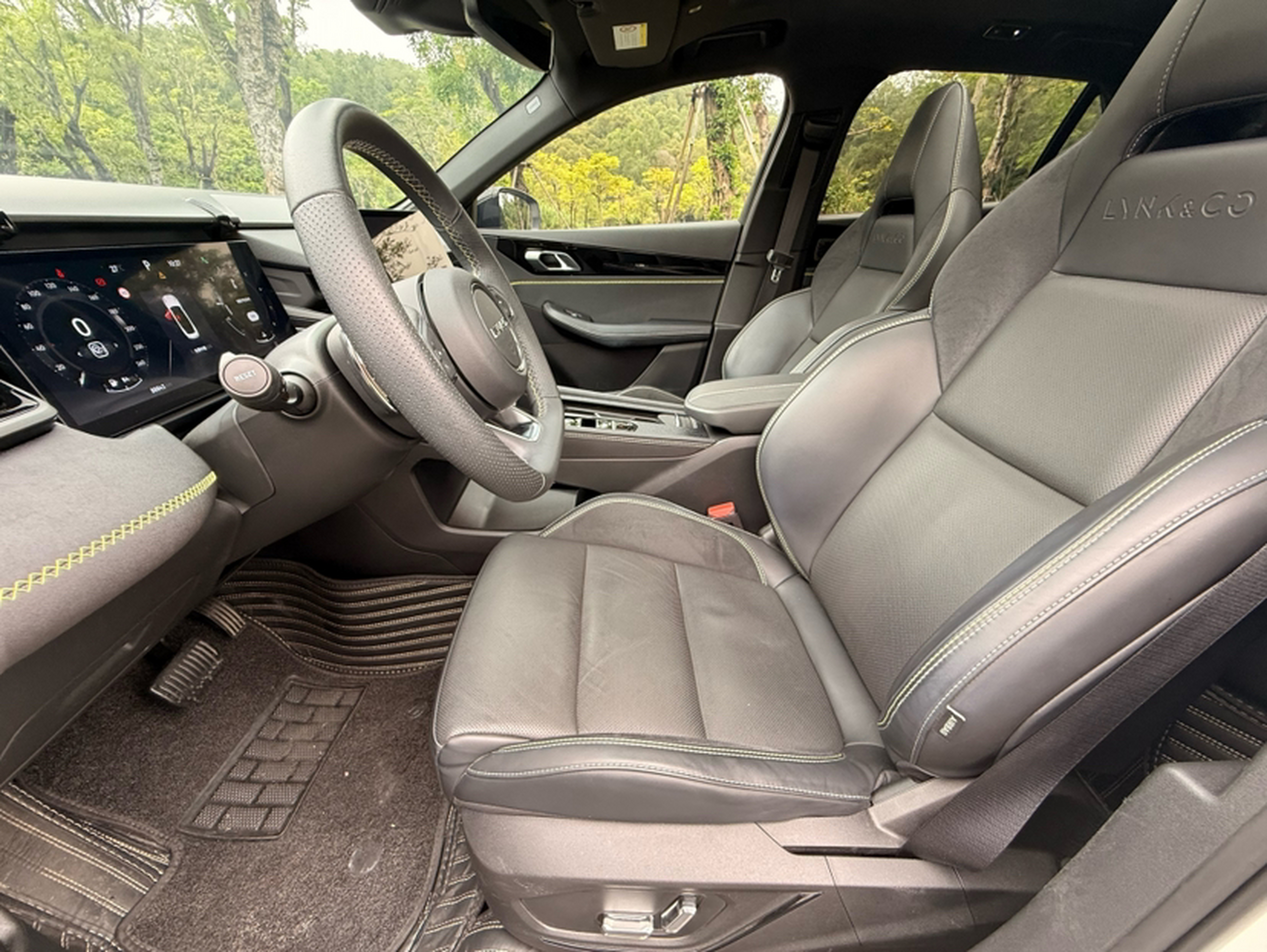 Interior delantero