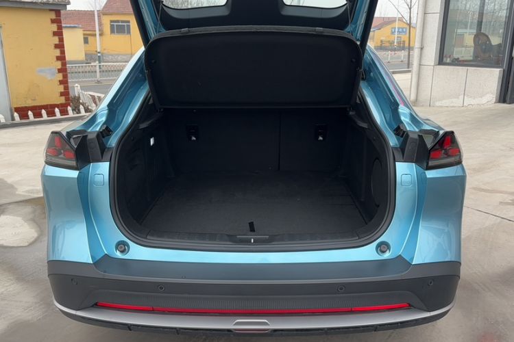 Used Deepal L07 2024 230Max Qiankun Intelligent Driving ADS SE Range-Extended Version
