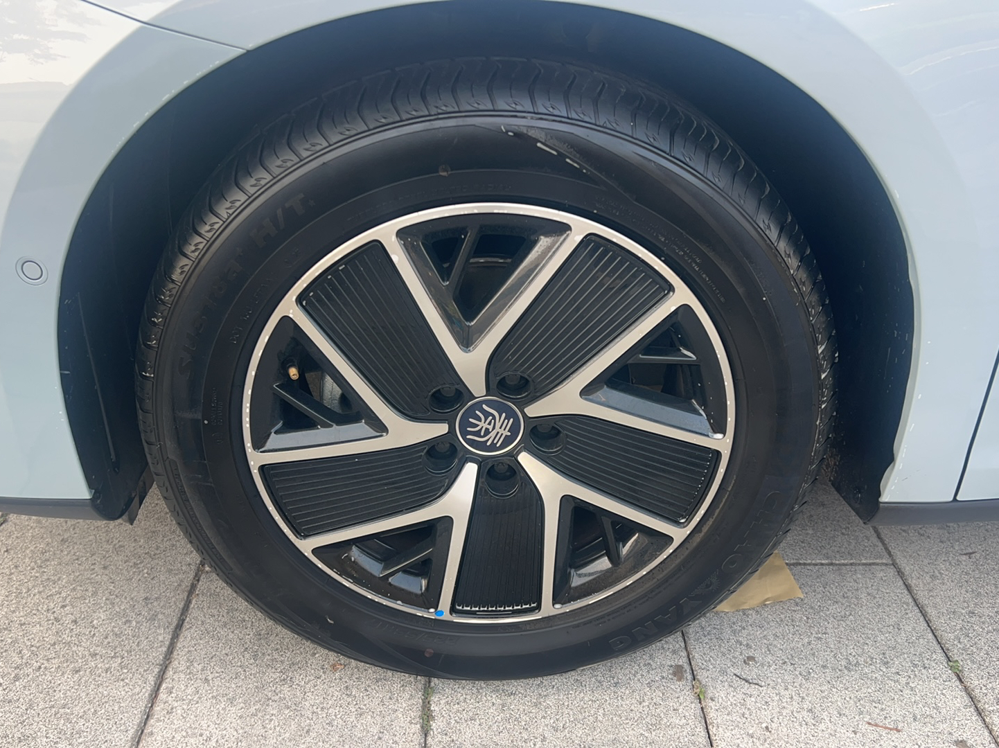 BYD Qin L 2025 DM-i Smart Drive 120KM Superior Model — снимка 16