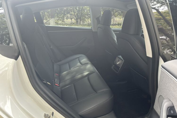 Used Tesla Model 3 2023 Rear-Wheel-Drive Version
