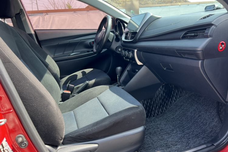 Used Toyota YARiS L Zhi Xuan 2016 Revised 1.5E CVT Charming Edition Interior 4