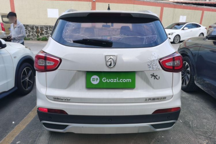 Used Baojun 510 2017 1.5L Automatic Fashion Model