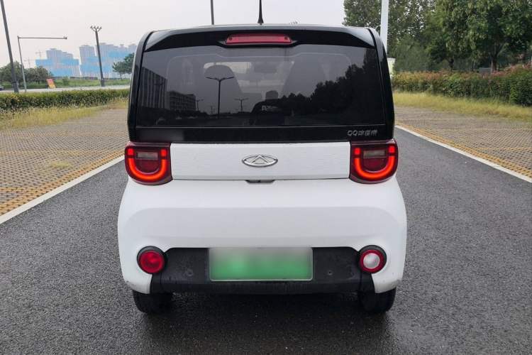 Used Chery QQ Ice Cream 2022 170km Sundae Phosphate Lithium-Ion