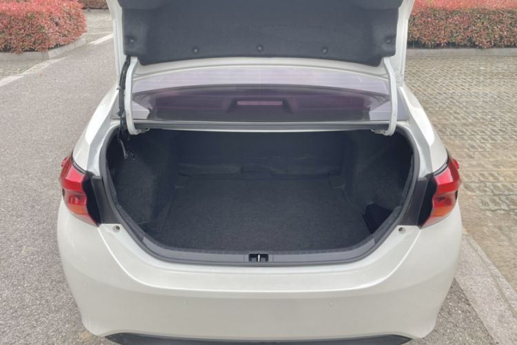 Used Toyota Levin 2017 Revised 185T CVT Elite Edition China V Standard Trunk