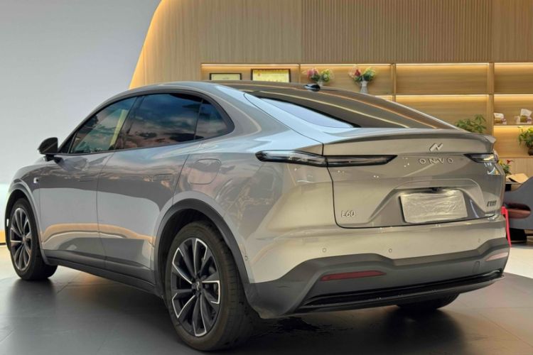 Used ONVO L60 2024 60 kWh Rear-Drive Version