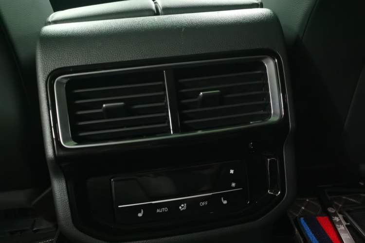 Used Volkswagen Teramont X 2021 330TSI Two-Wheel-Drive Prestige Luxury Edition
