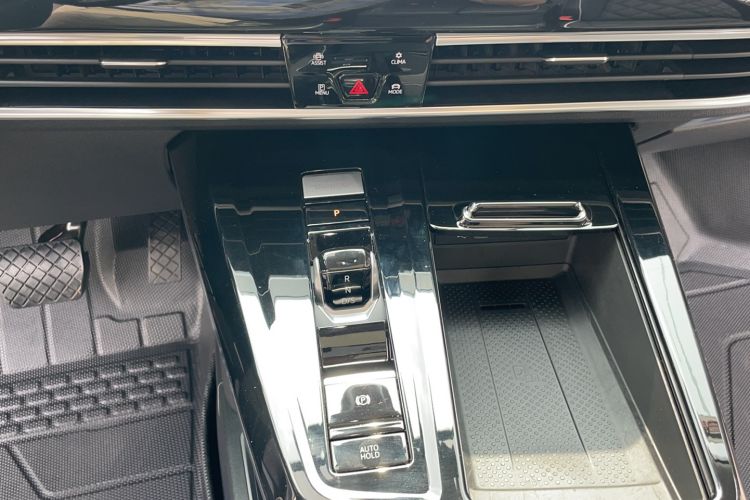 Used Volkswagen Talagon 2024 380TSI Four-Wheel Drive Flagship Shengjing Edition 6 Seats