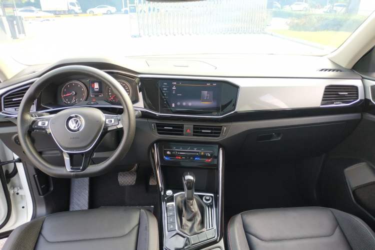 Used Volkswagen Tayron 2020 330TSI Two-Wheel Drive Luxury Smart Connectivity Version