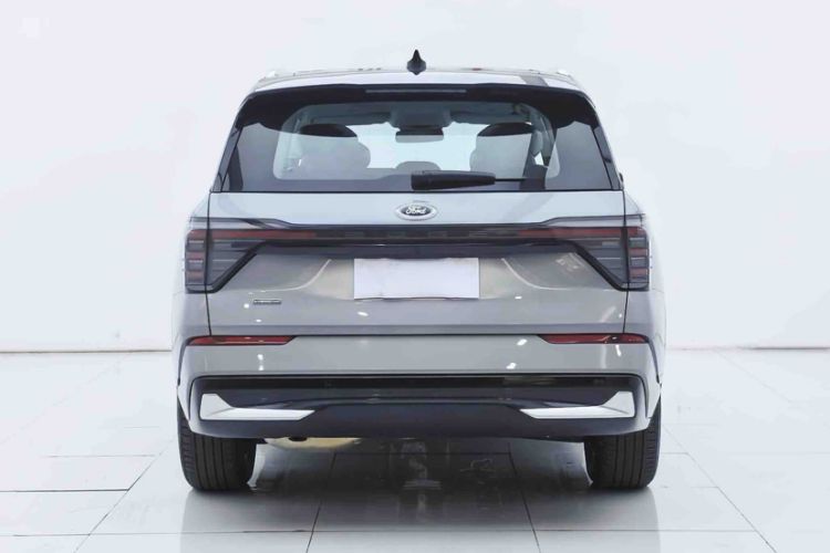 Used Ford Edge 2025 Ford Explorer L 2.0T EcoBoost E-Hybrid Four-Wheel-Drive 7-Seater Supreme Model
