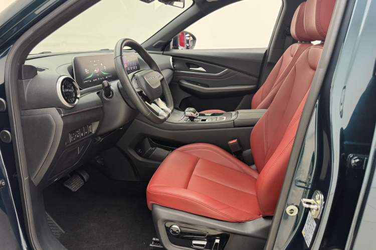 Used FORTHING T5 EVO 2021 1.5TD DCT Starry Edition
