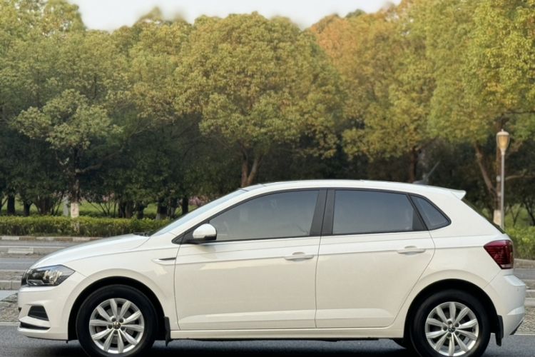 Used Volkswagen Polo 2021 Plus 1.5L Automatic Colorful Tech Edition Exterior 3