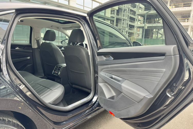 Used Volkswagen Passat New Energy 2023 430 PHEV Hybrid Elite Edition