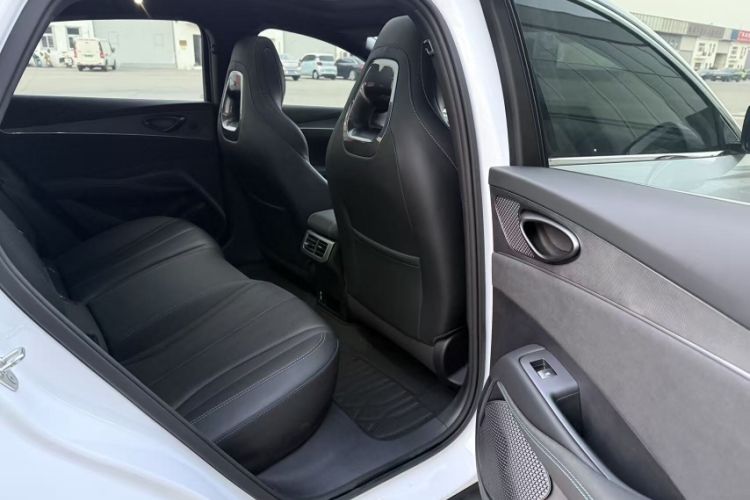 Used BYD Seal 06 New Energy 2024 DM-i 120KM Luxury Model
