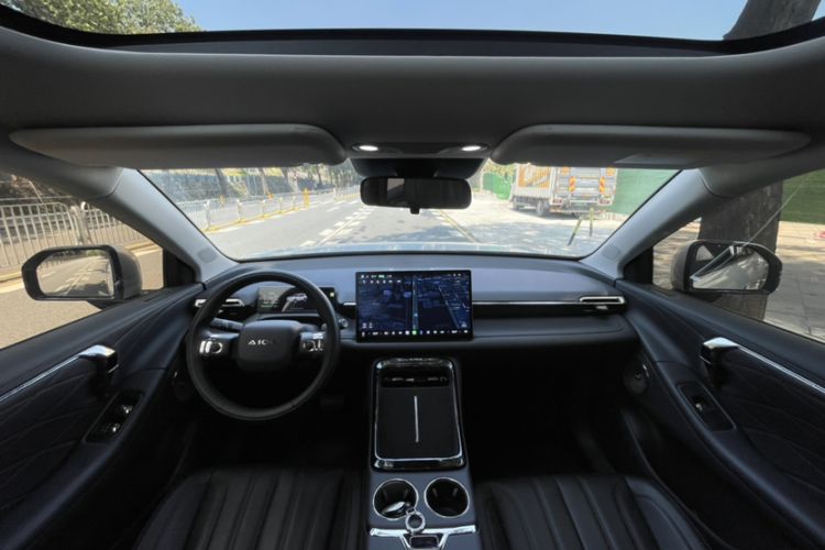 Used AION V 2024 Aion Tyrannosaurus 650 Smart Luxury Edition
