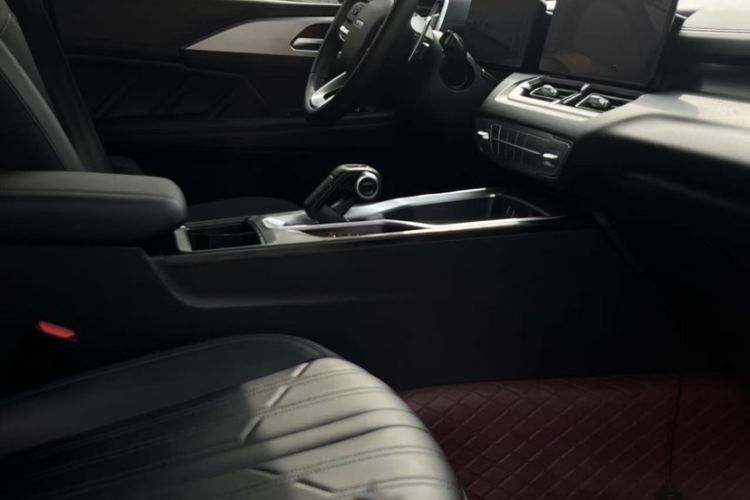 Used Haval H5 2023 2.0T Automatic All-Wheel Drive LinkedIn Gasoline
