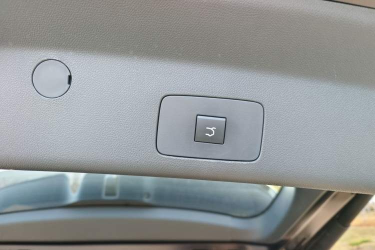 Used Dongfeng eπ eπ008 2025 210Max Range-Extended Version 5 Seats
