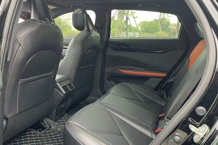 Used CHANGAN UNI-V iDD 2023 Zhidian iDD 1.5T 113km Smart & Fun Version (Rapid Edition)