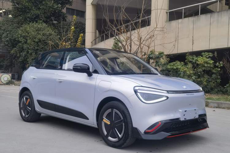 Used Dongfeng NAMMI 01 2024 Co-Creation Edition – Co-Creation WE Version
