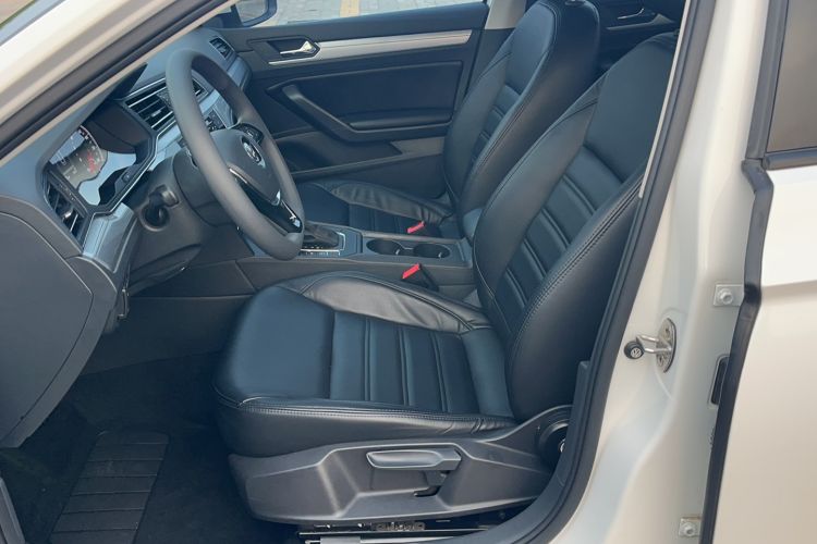 Used Volkswagen Lamando 2021 230TSI DSG Fashion Edition Left Front Seat