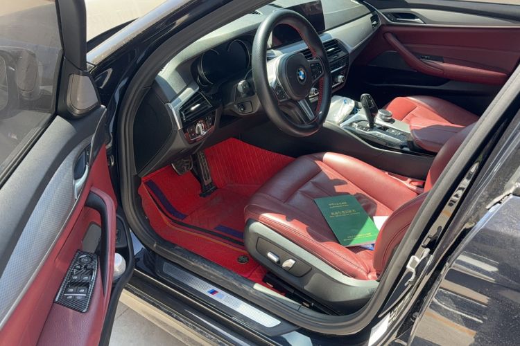 Used BMW 5 Series 2018 530Li xDrive M Sport Package Interior 1