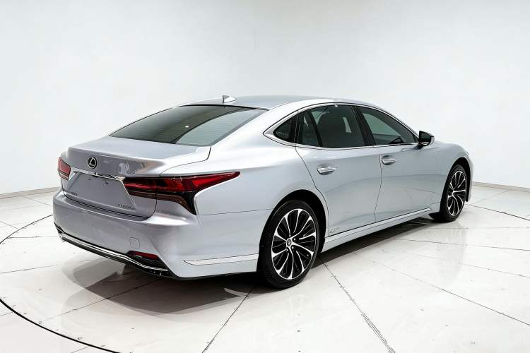 Used Lexus LS 2021 500h Executive Edition Exterior 2