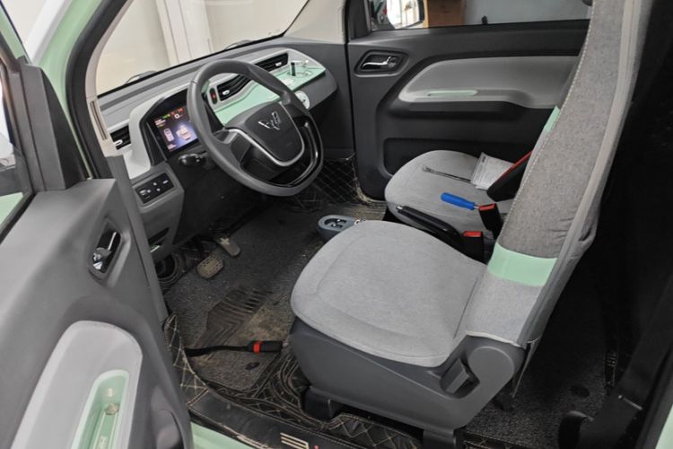 Used Wuling Hongguang MINIEV 2022 Macaron Premium Model – Lithium Iron Phosphate