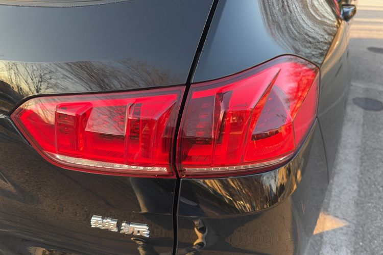 Used Wey VV5 2021 1.5T Two-Wheel Drive Smart Pioneer