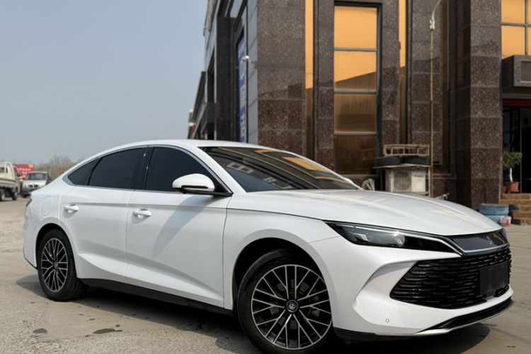 Used BYD Qin L 2024 DM-i 120KM Excellence Model
