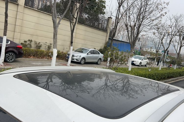 Used Zotye Domy X7 2017 1.8T Manual Luxury Model
