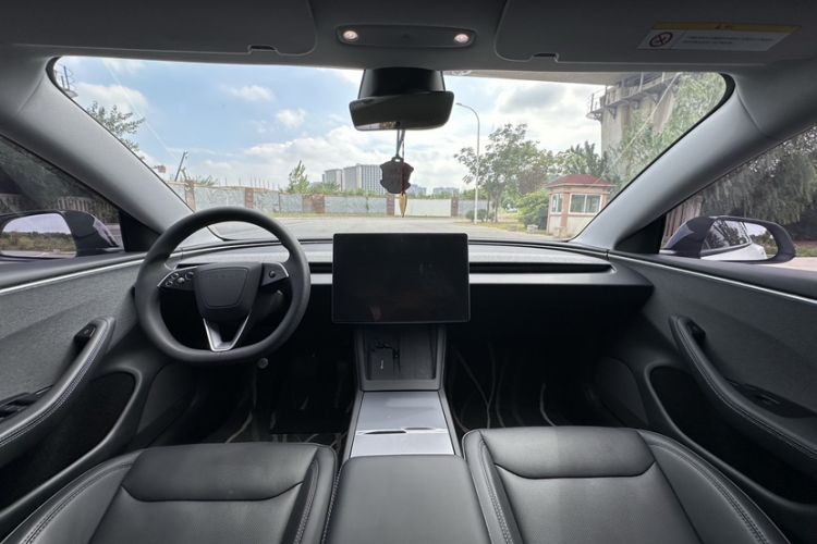 Used Tesla Model 3 2023 Rear-Wheel-Drive Version