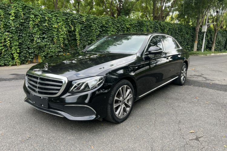 Used Mercedes-Benz E-Class 2017 E 300 L Luxury Model Guazi used car, China used car export, Used car for sale, Used cars, Cheapest cars for sale