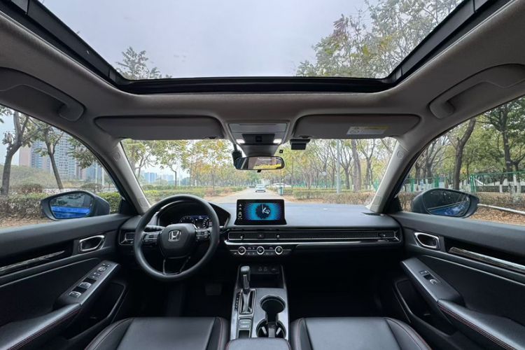 Used Honda Civic 2022 240TURBO CVT Dynamic Edition