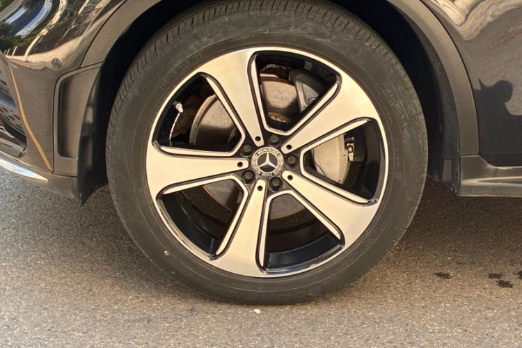 Used Mercedes-Benz GLC 2022 GLC 300 L 4MATIC Dynamic Edition Prestige Model Exterior 4