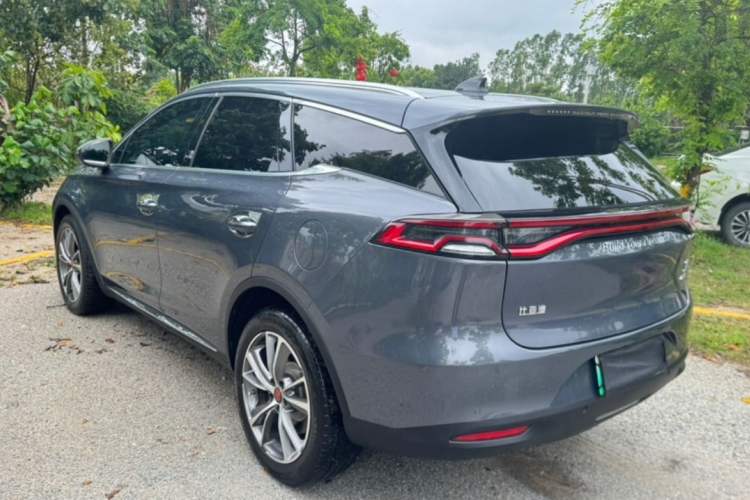 Used BYD Tang New Energy 2018 DM 2.0T All-Wheel Drive Smart Connectivity Enjoyment Model 5 Seats China V Emission Standard Exterior 3