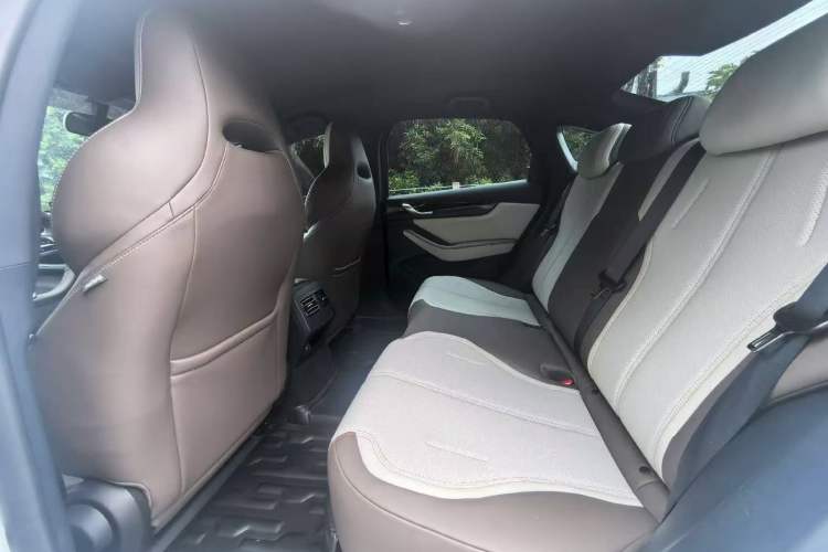 Used BYD Qin PLUS 2024 HONOR Edition DM-i 55KM Leading Model